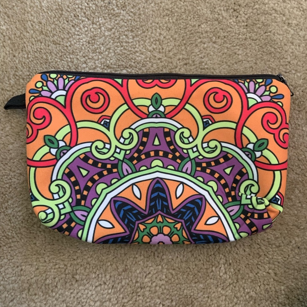 Hand bag